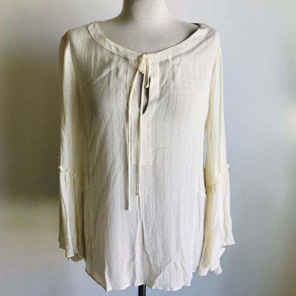 NWOT Ellen Tracy Stripe‎ Cream Bell Sleeve Top Blouse Large - Picture 1 of 8